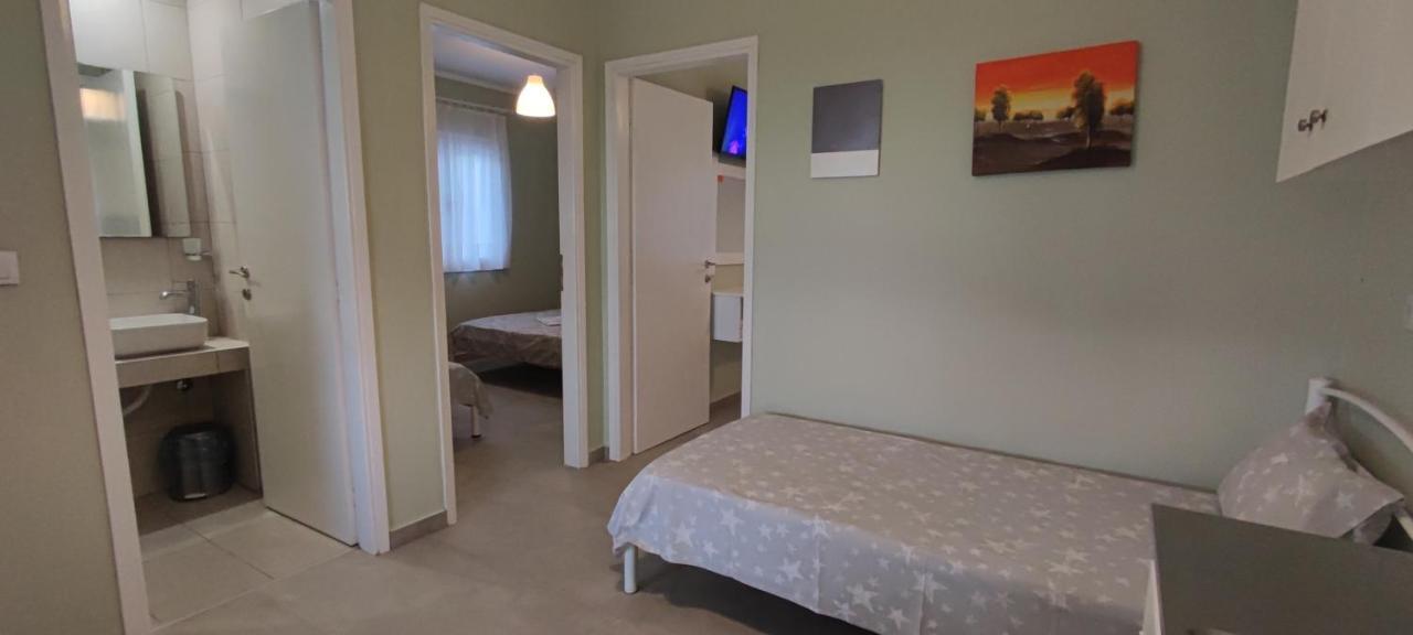 Garlis Apartments プサコウディア エクステリア 写真